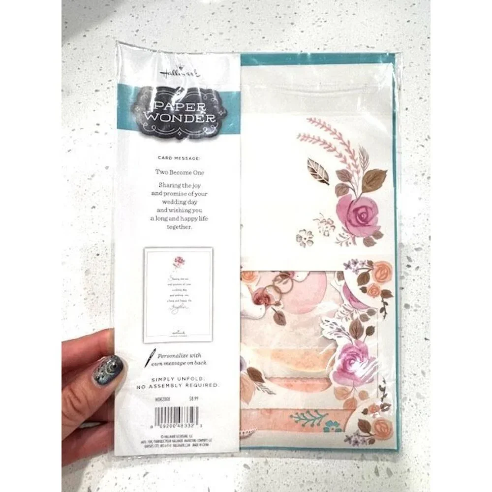 NWT set of 4Wedding & Love-Themed Greeting Cards By Papyrus & Hallmark